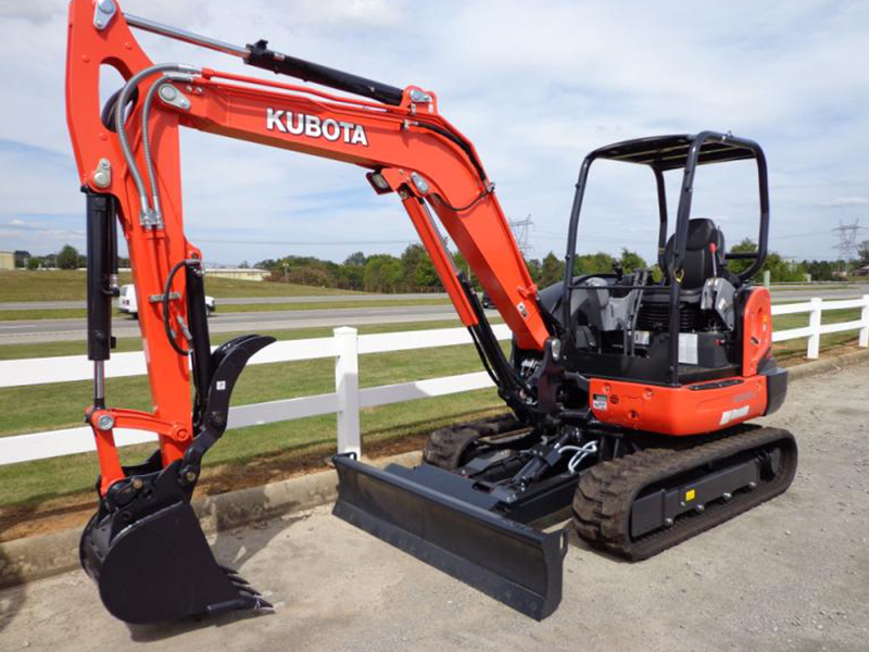 Kubota KX-040 Mini Excavator Rental